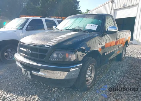 1997 Ford F-150 Standard Lariat/Standard/Xl/Xlt from USA, damaged, VIN 1FTDF17W0VNC22726